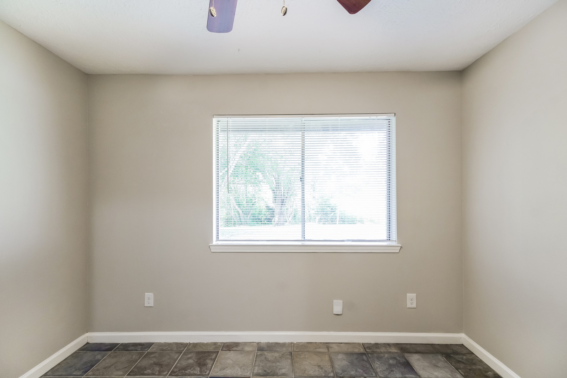 4427 Ravine Drive Property Photo 11