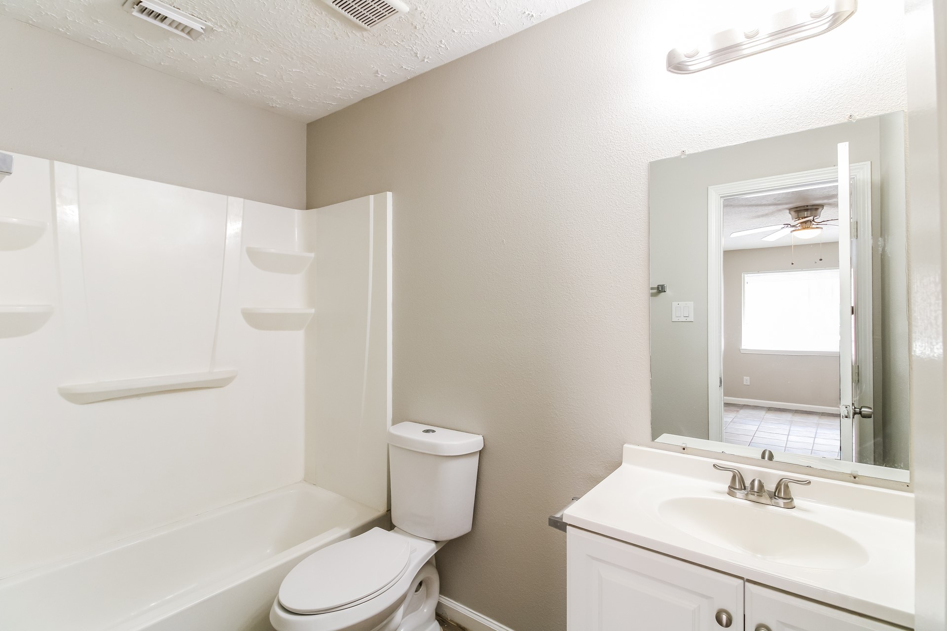 4427 Ravine Drive Property Photo 12