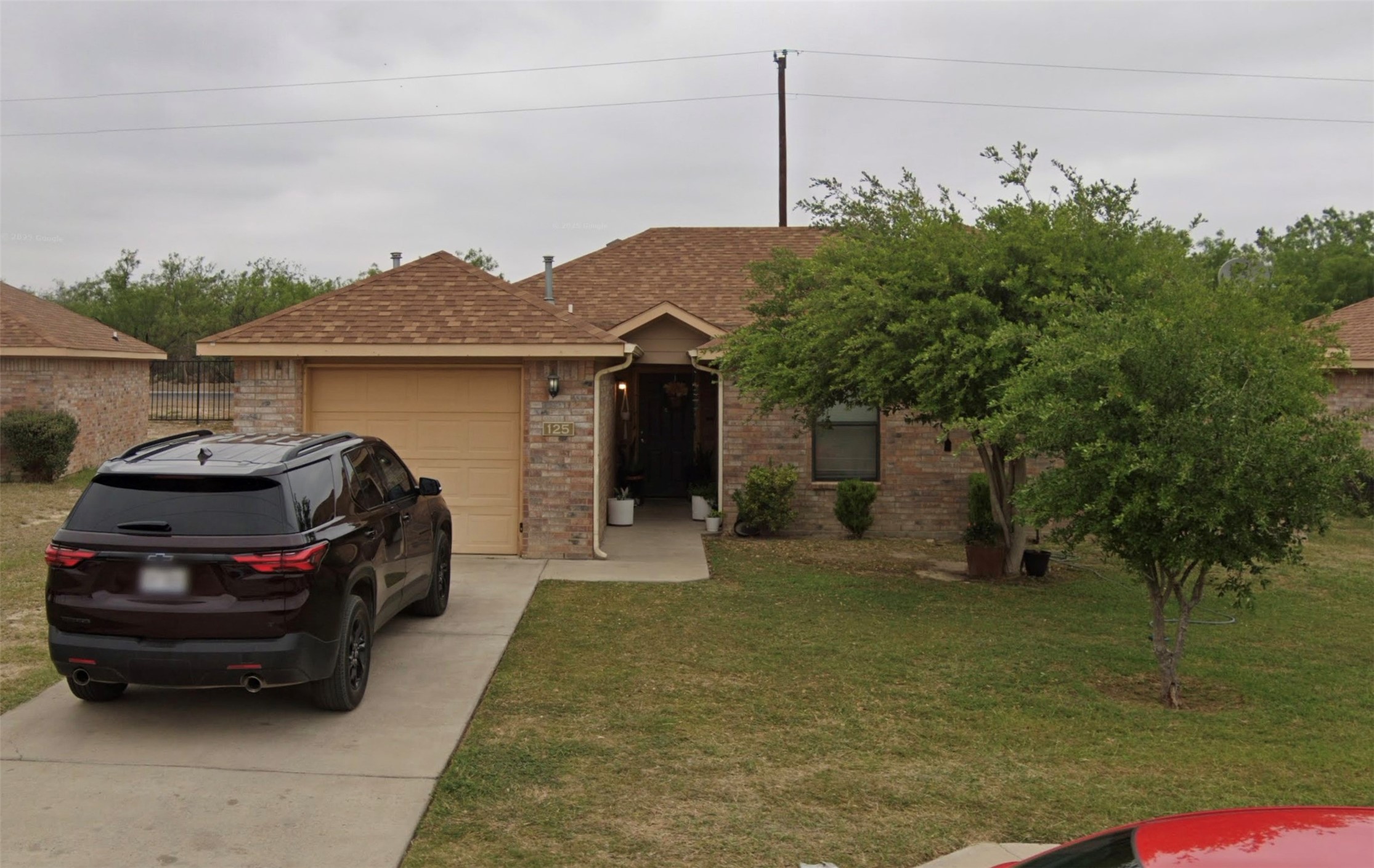 108 Round Rock Dr Property Photo 2