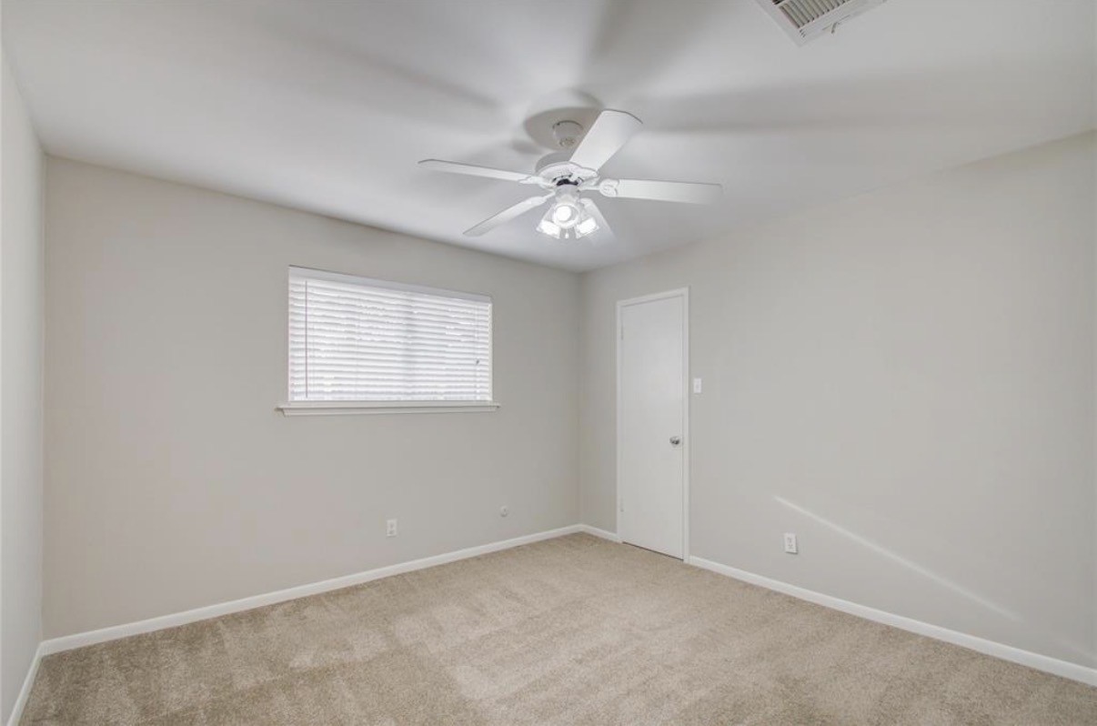 13914 Swiss Hill Drive Property Photo 13