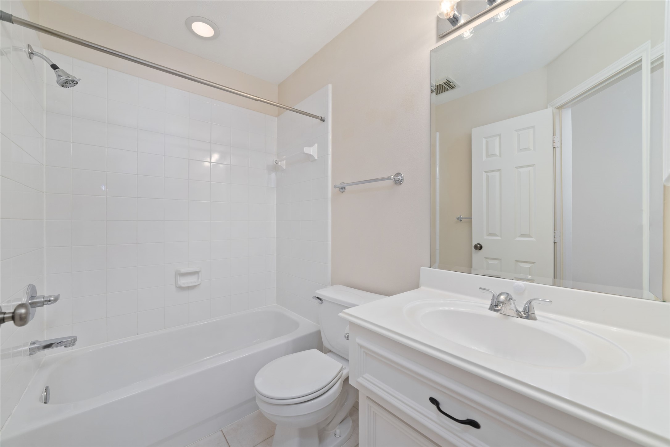 2256 La Branch Street Property Photo 29
