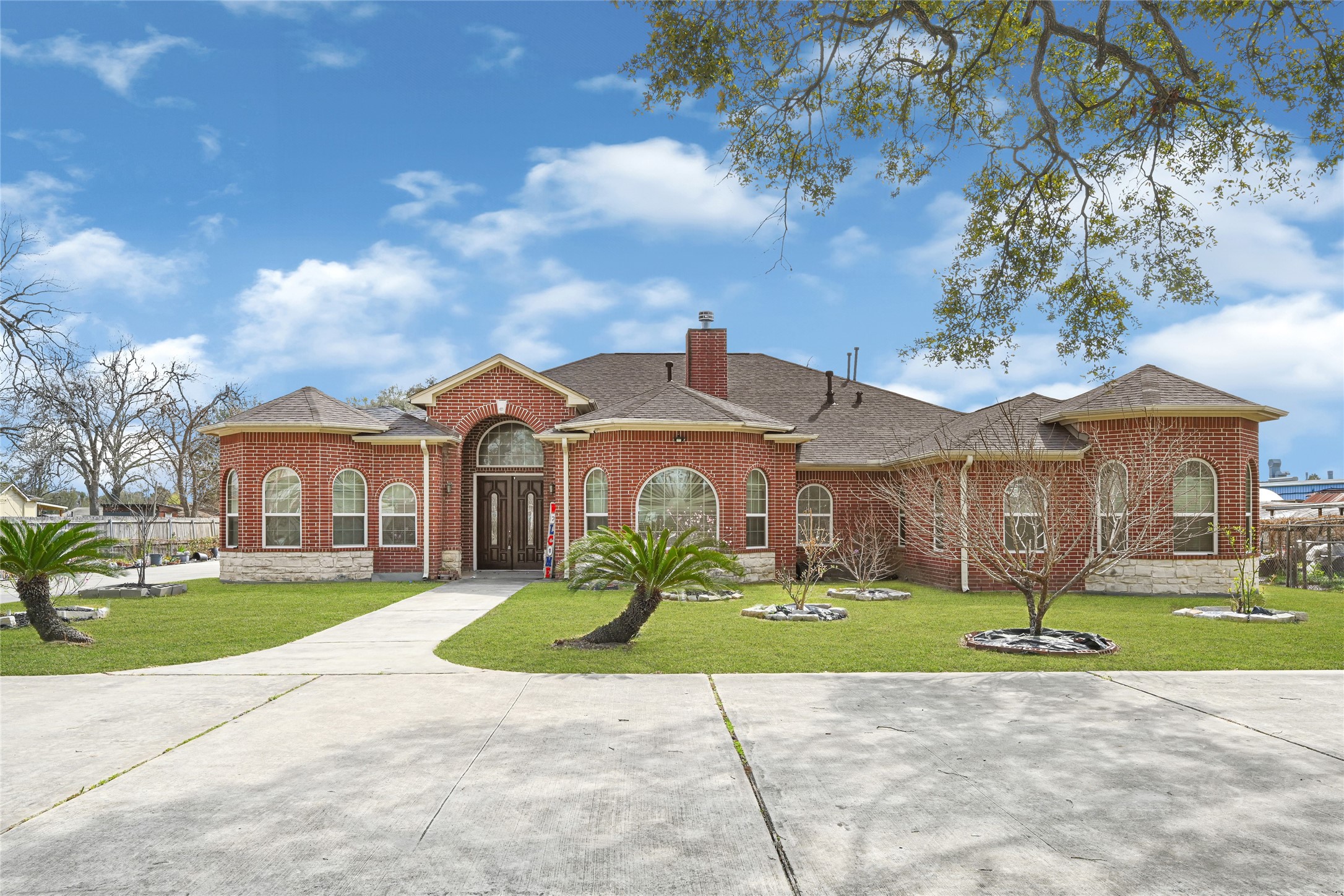 6519 Breen Drive Property Photo 1