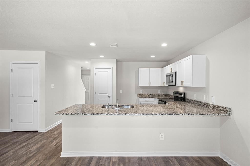 6026 Eagle Ridge Drive Property Photo