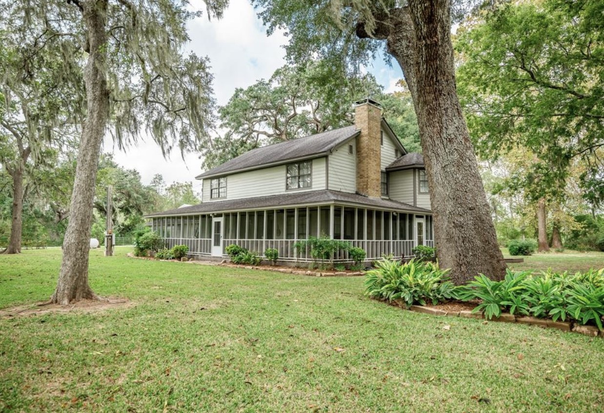 464 River Road Property Photo 3