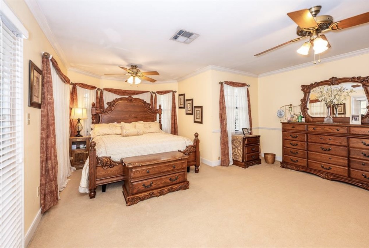 464 River Road Property Photo 16