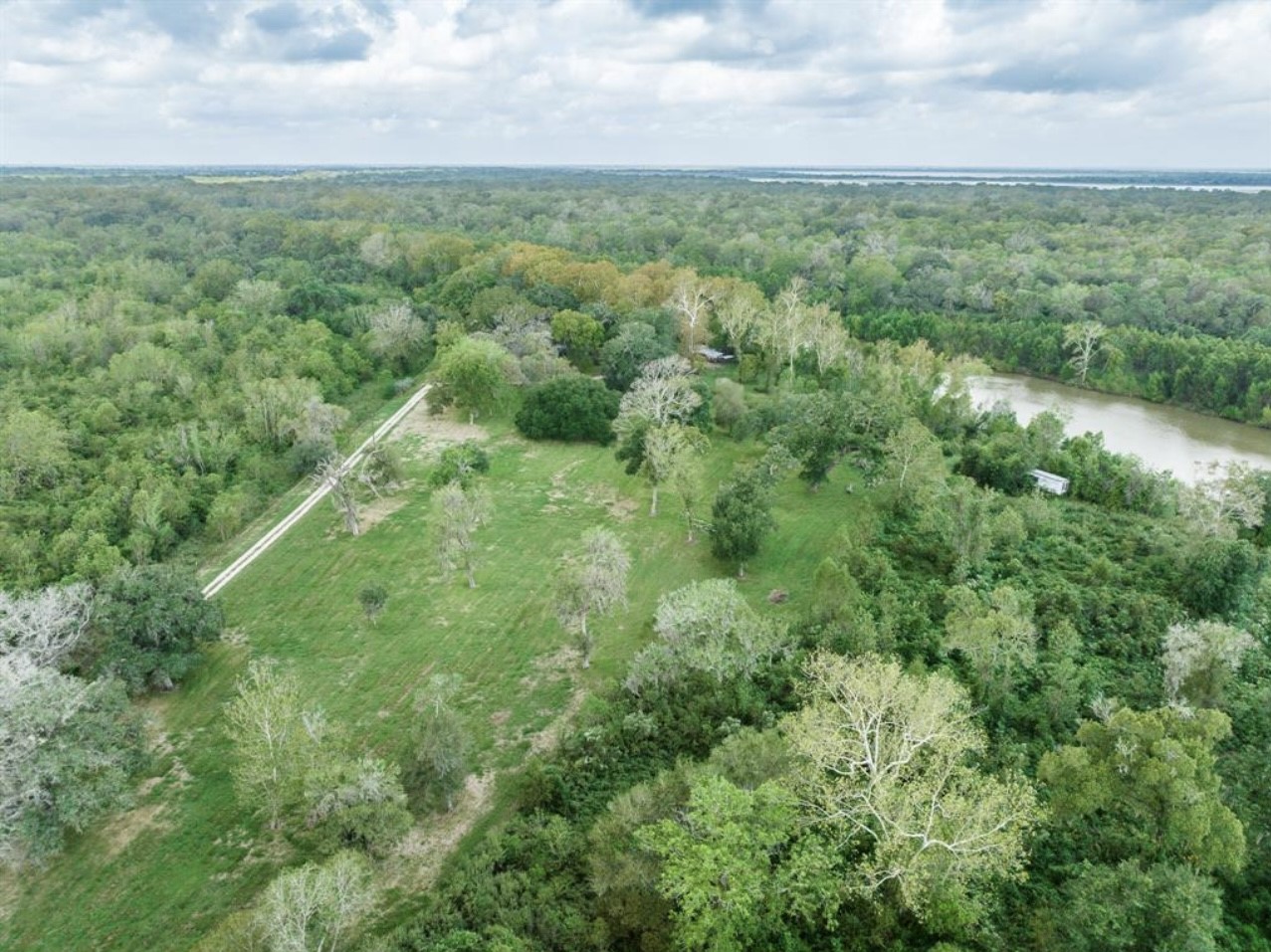 464 River Road Property Photo 43