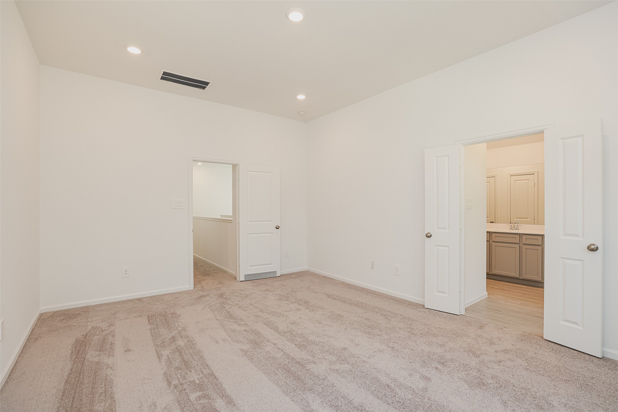 625 Royal Arch Drive Property Photo 20