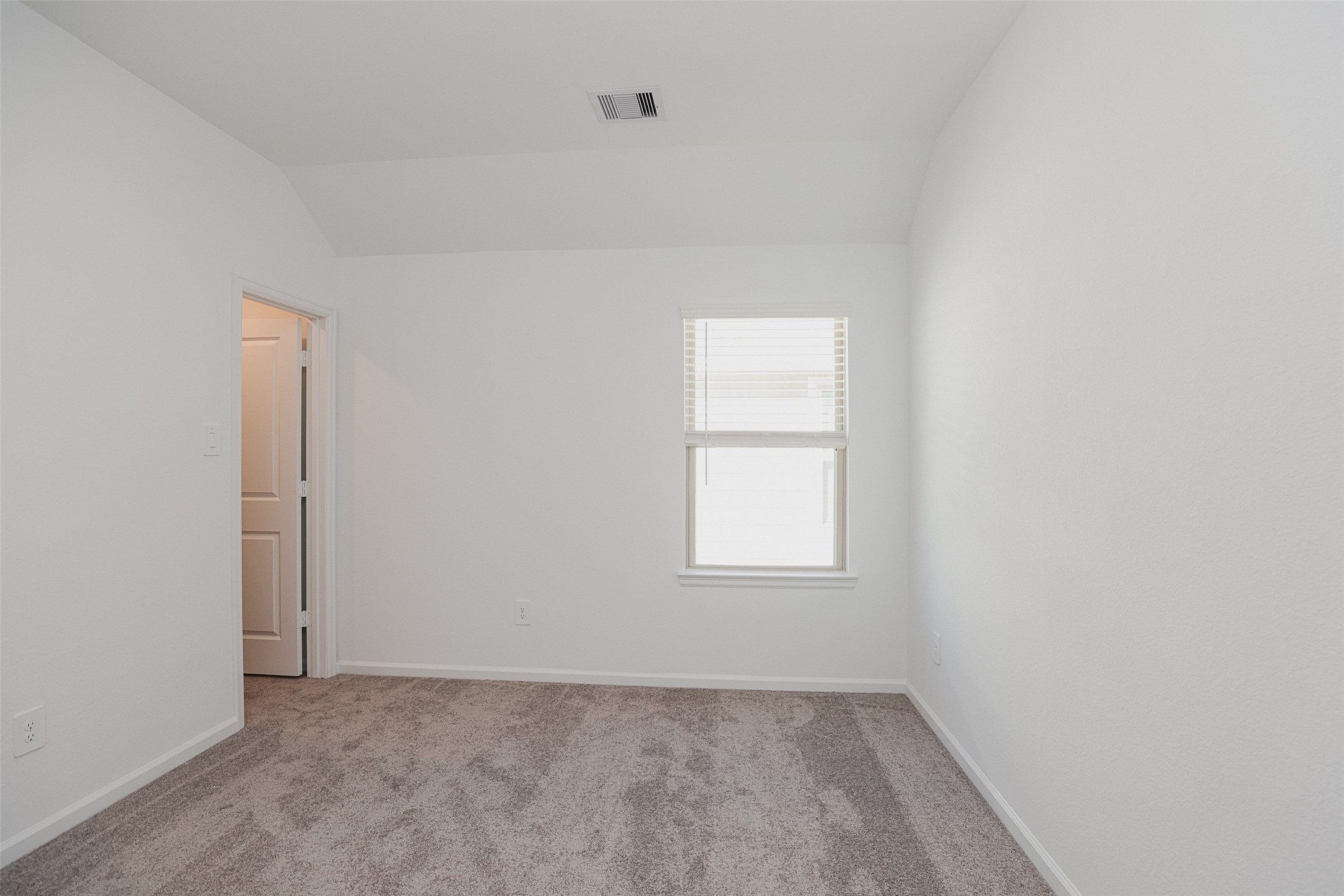 625 Royal Arch Drive Property Photo 27