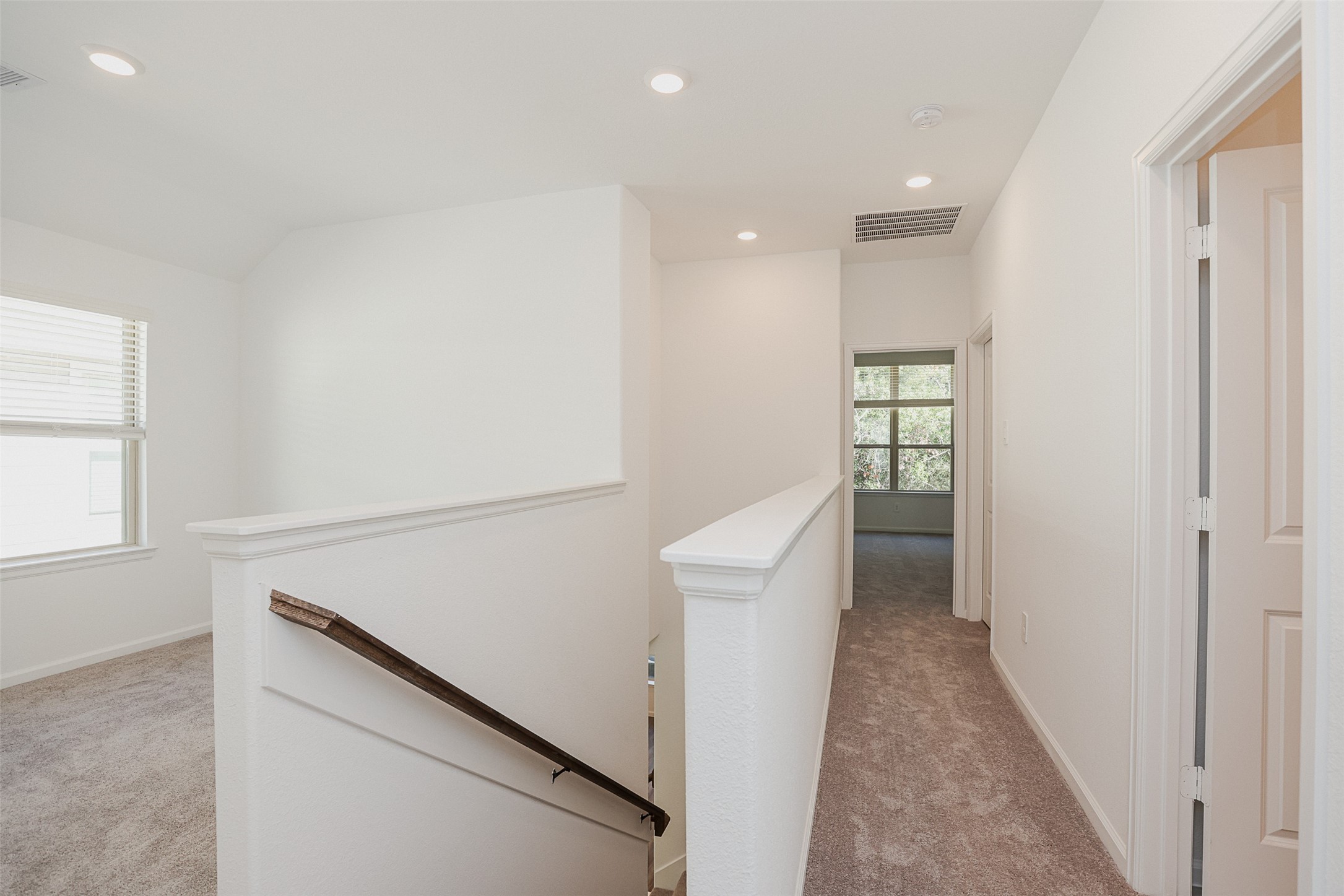 625 Royal Arch Drive Property Photo 32