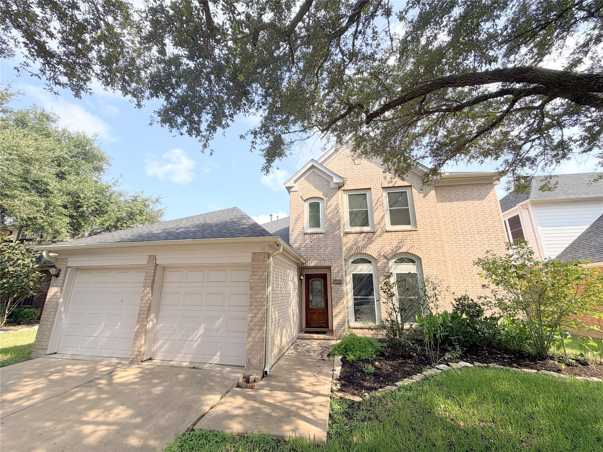 22510 Tullis Trail Court Property Photo 1