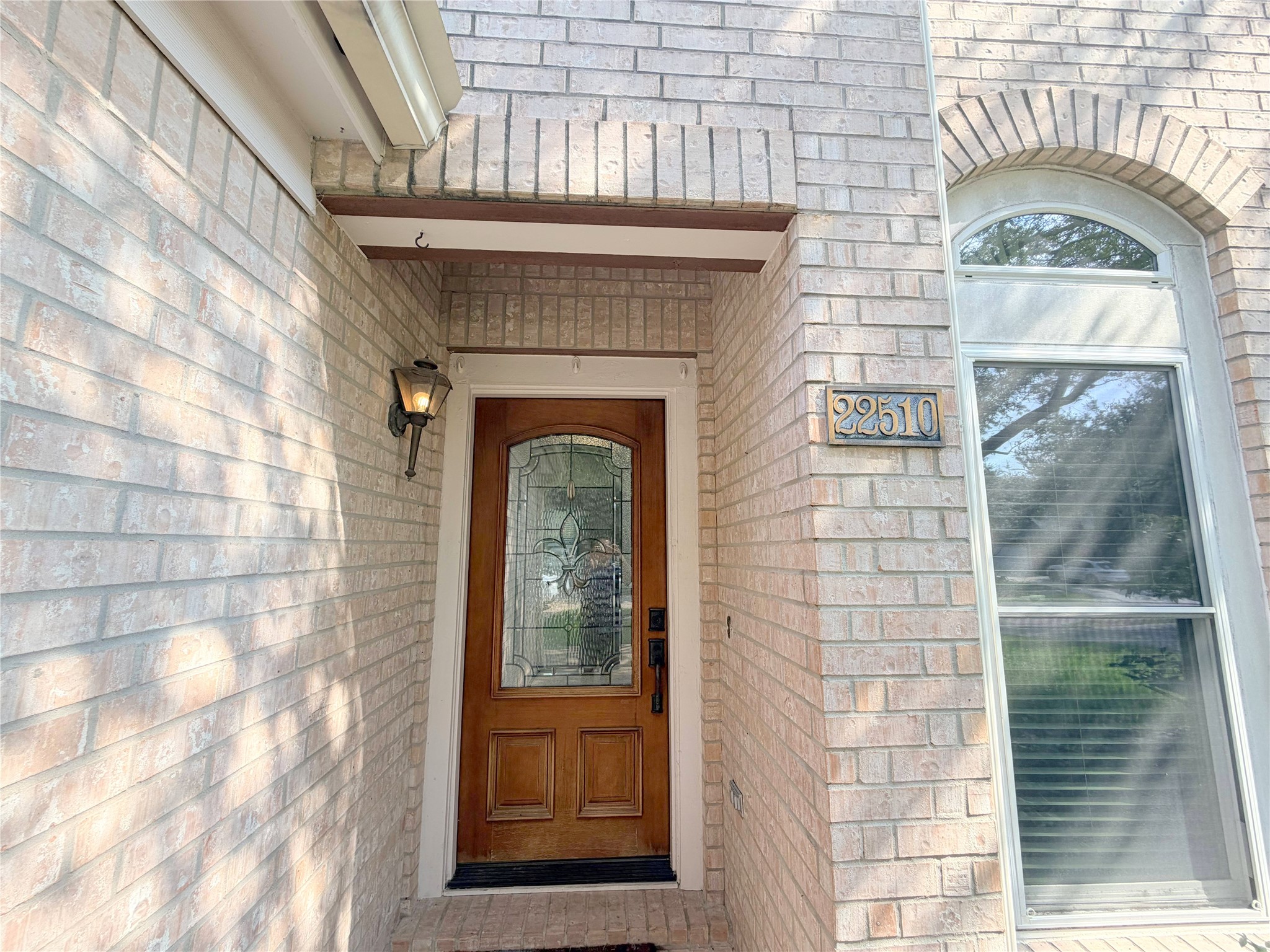 22510 Tullis Trail Court Property Photo 2