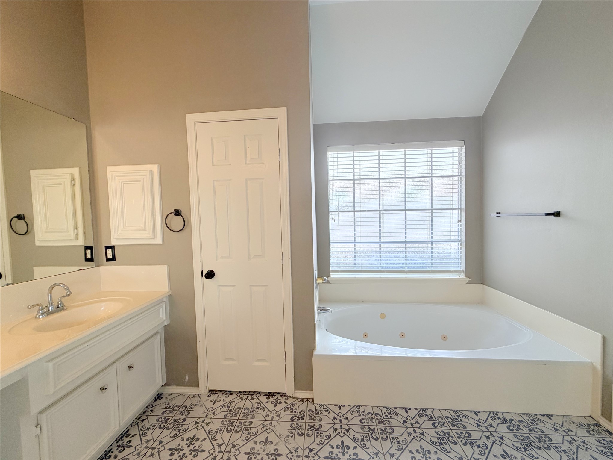 22510 Tullis Trail Court Property Photo 19