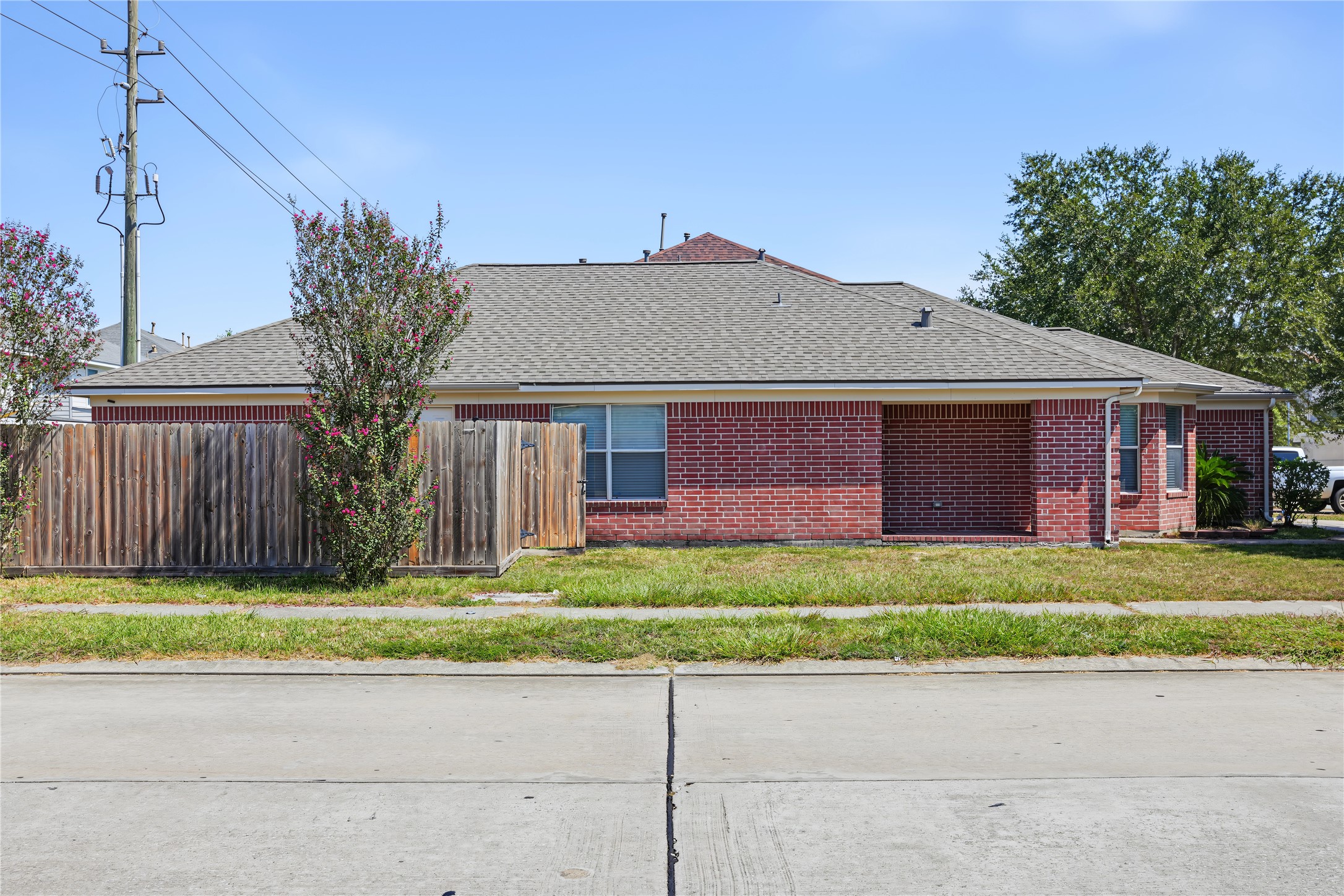 7303 Foxvista Lane Property Photo 1