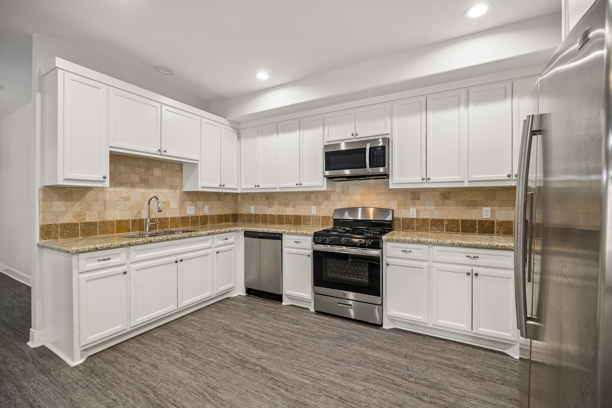 6518 Pauma Drive Property Photo 4