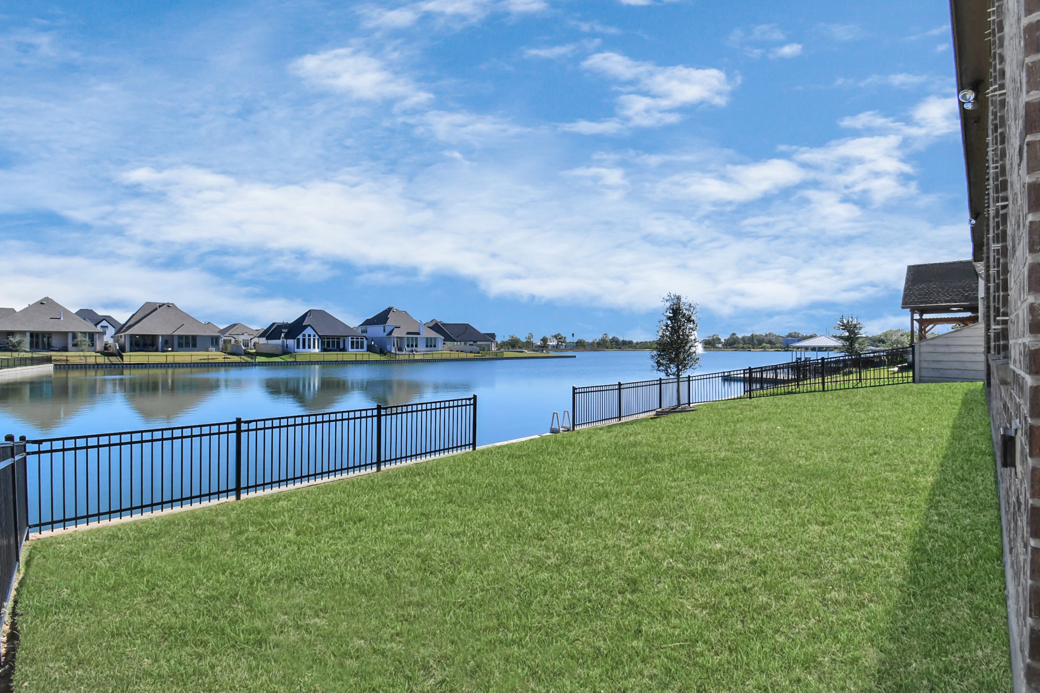4323 Sandy Cove Drive Property Photo 31