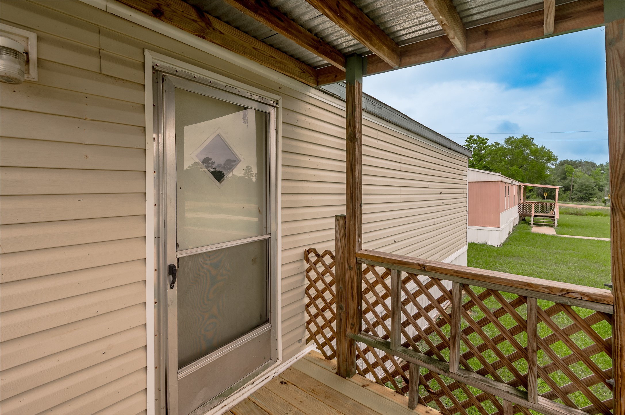 1345 Fm 405 Road 2 Property Photo 22