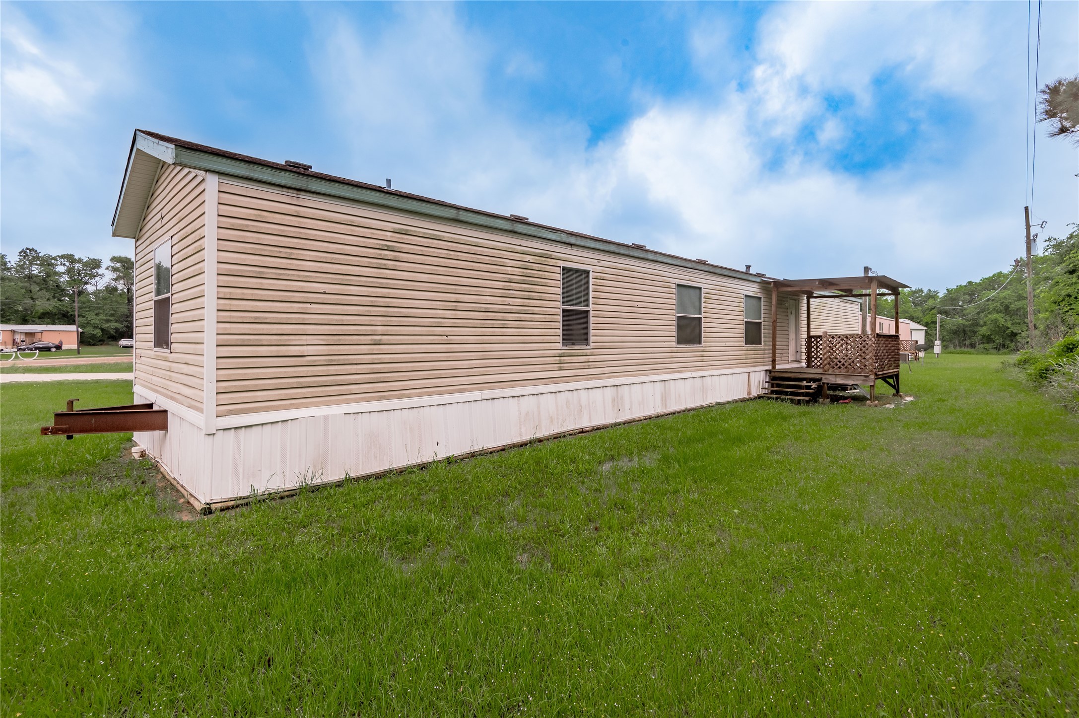 1345 Fm 405 Road 2 Property Photo 26
