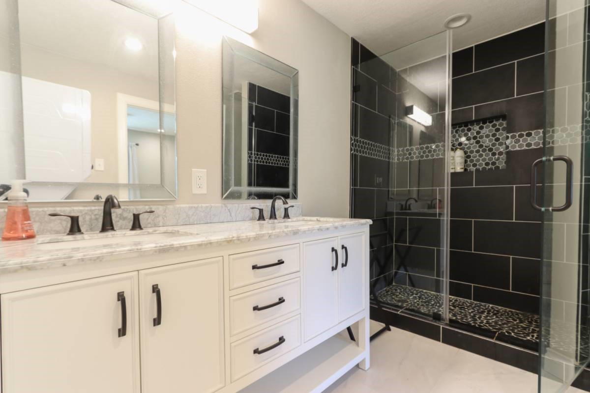 2015 Avenue L Property Photo 15
