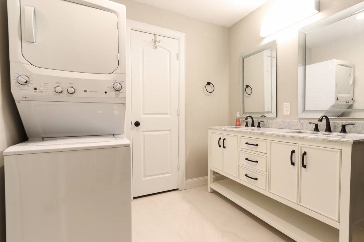 2015 Avenue L Property Photo 16