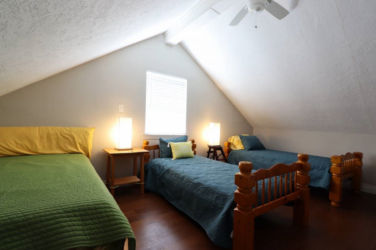 2015 Avenue L Property Photo 19