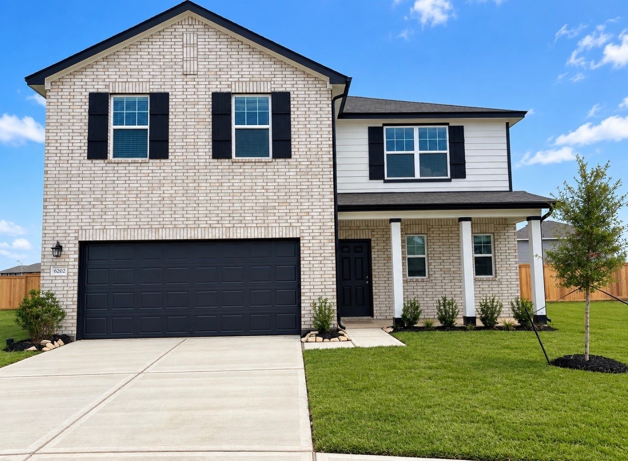 6202 Willow Sky Court Property Photo 1