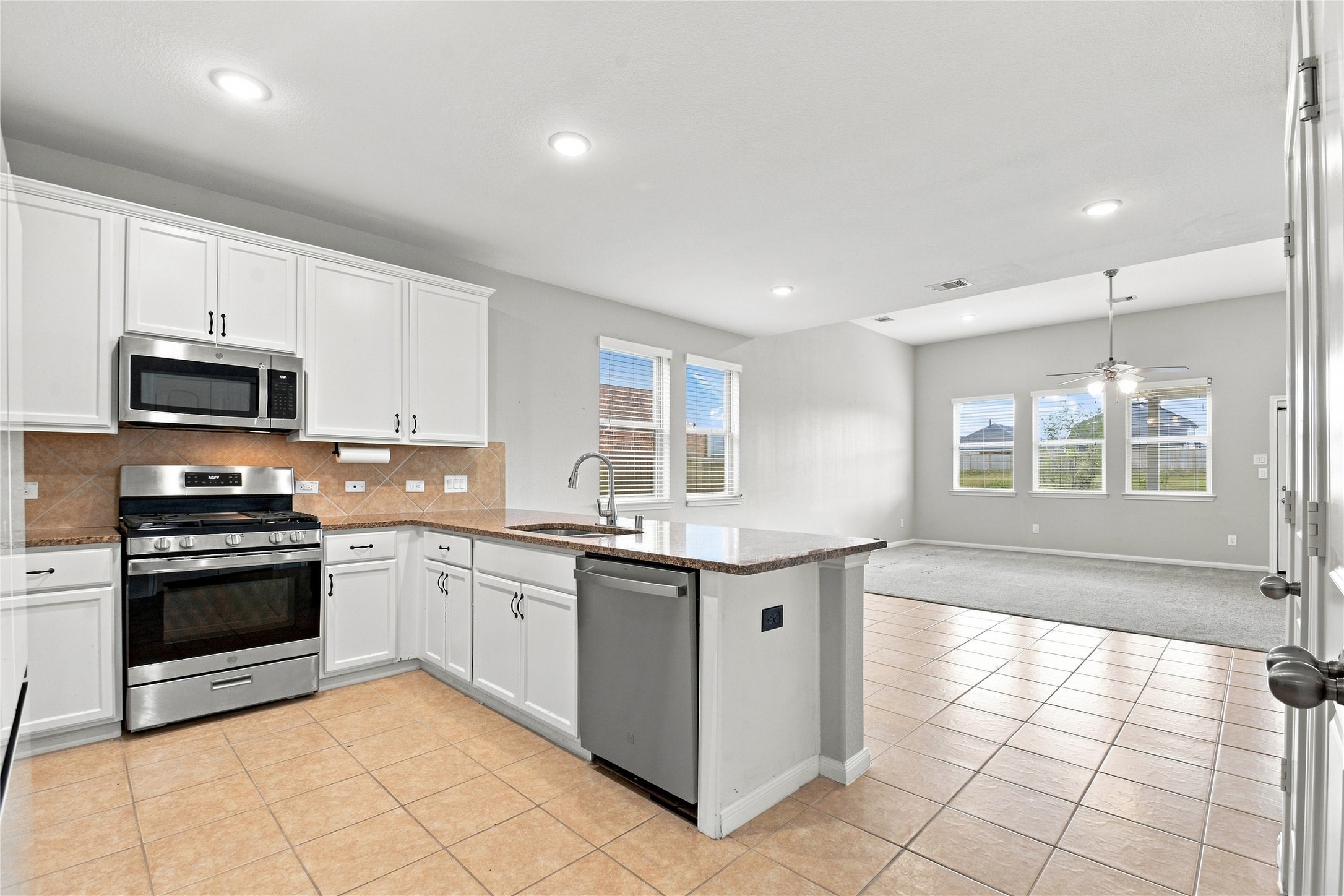 450 Terra Vista Circle Property Photo 7