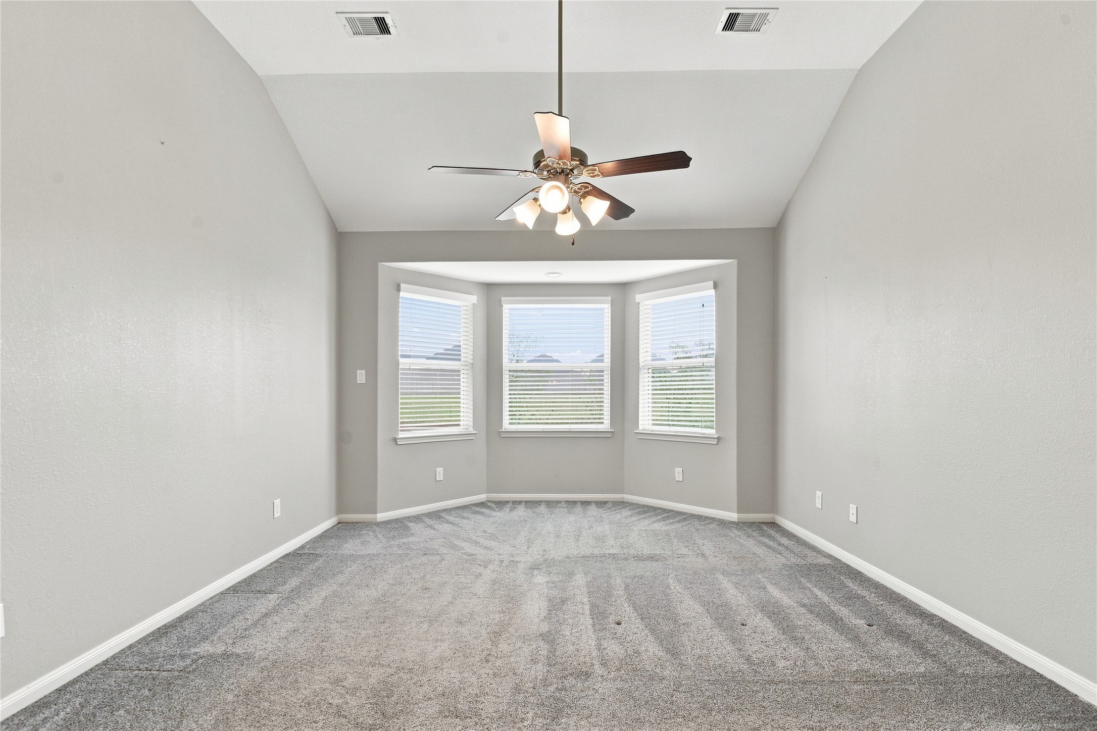 450 Terra Vista Circle Property Photo 16