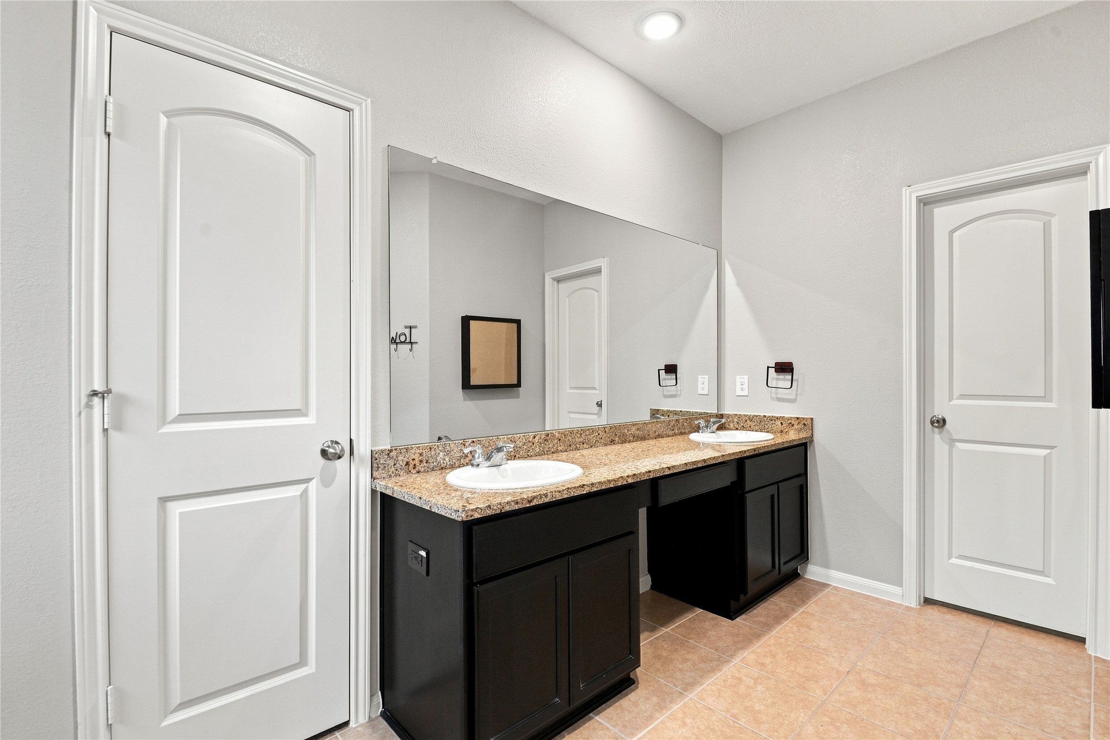 450 Terra Vista Circle Property Photo 17
