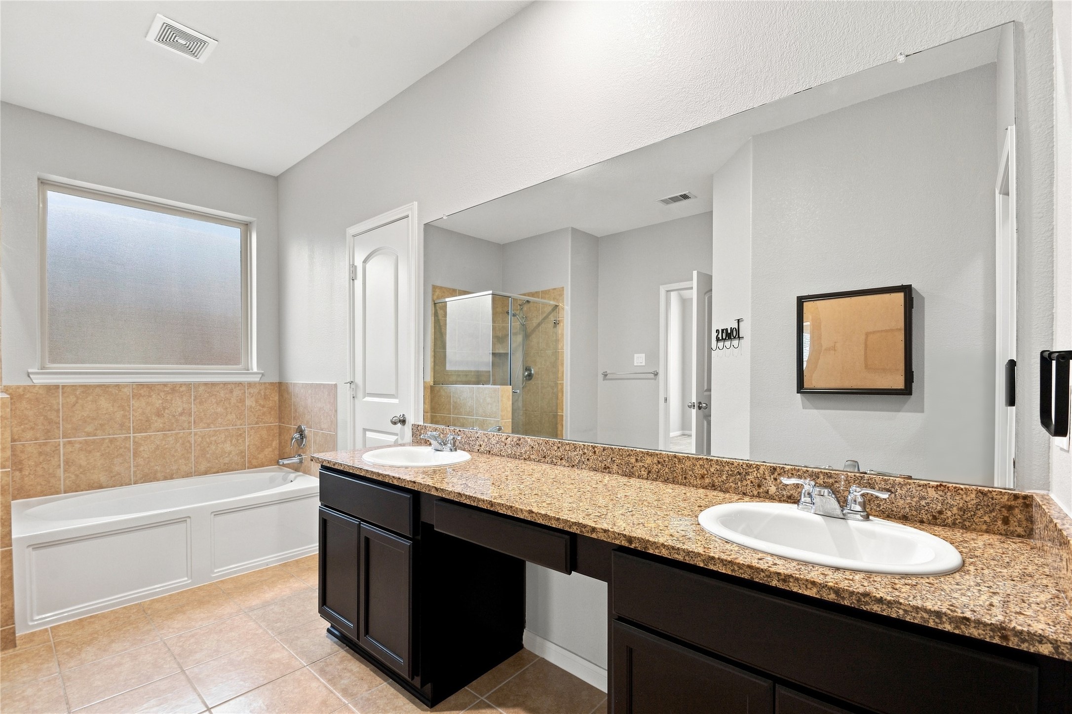 450 Terra Vista Circle Property Photo 18