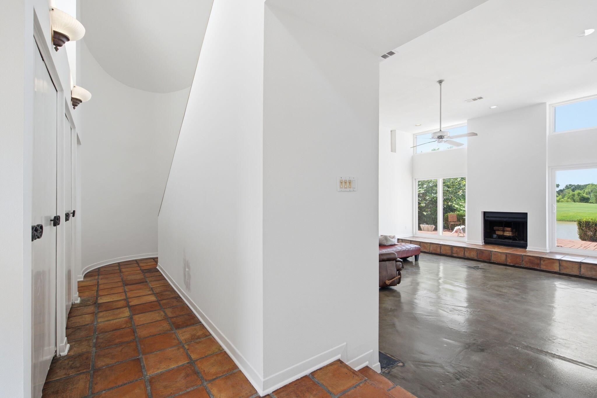 2810 Lake View Drive Property Photo 19