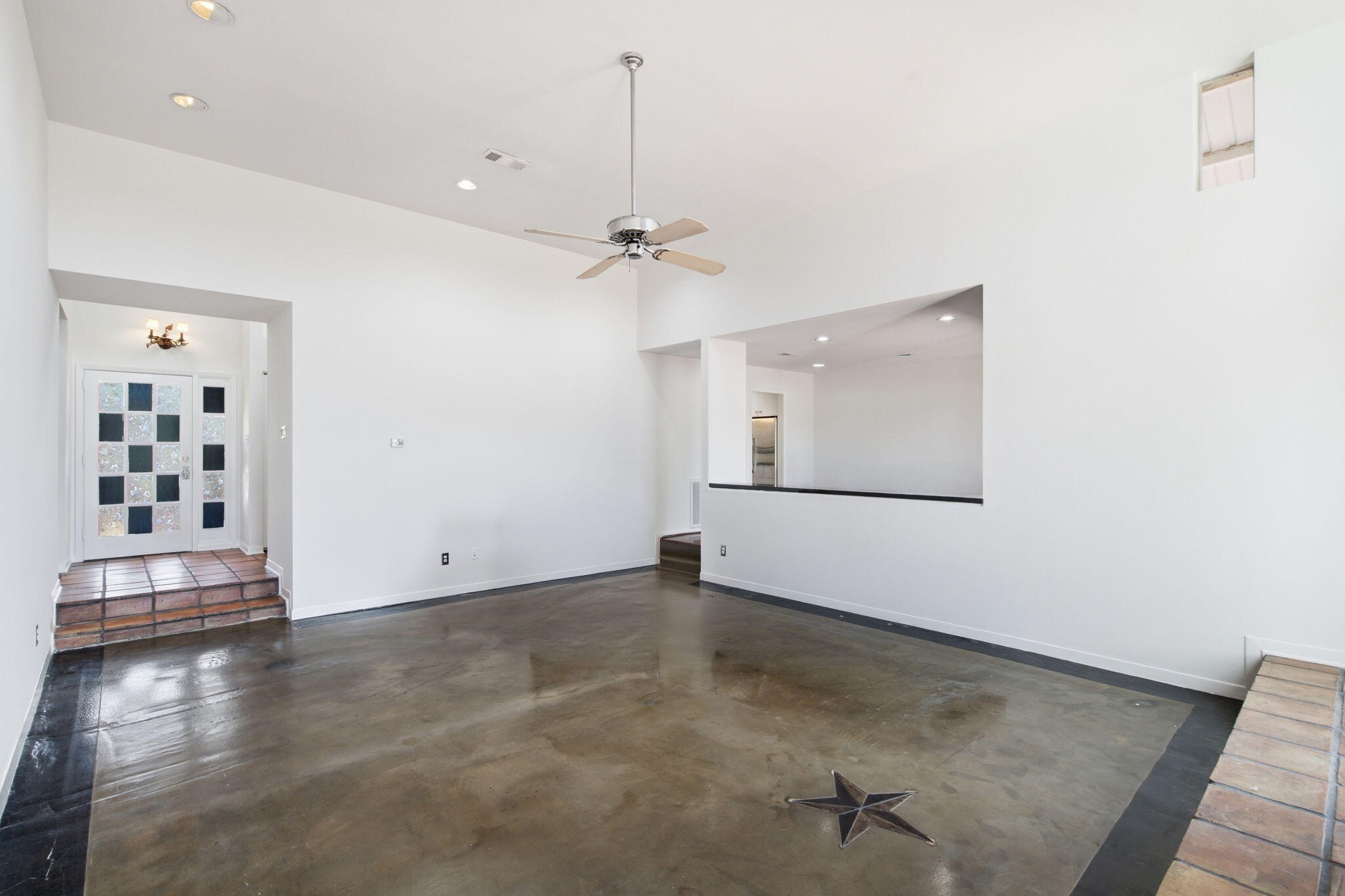 2810 Lake View Drive Property Photo 26