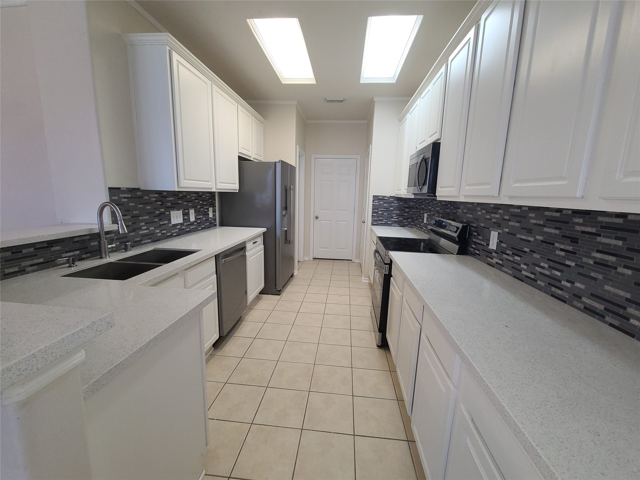 231 W Stedhill Loop Property Photo 3