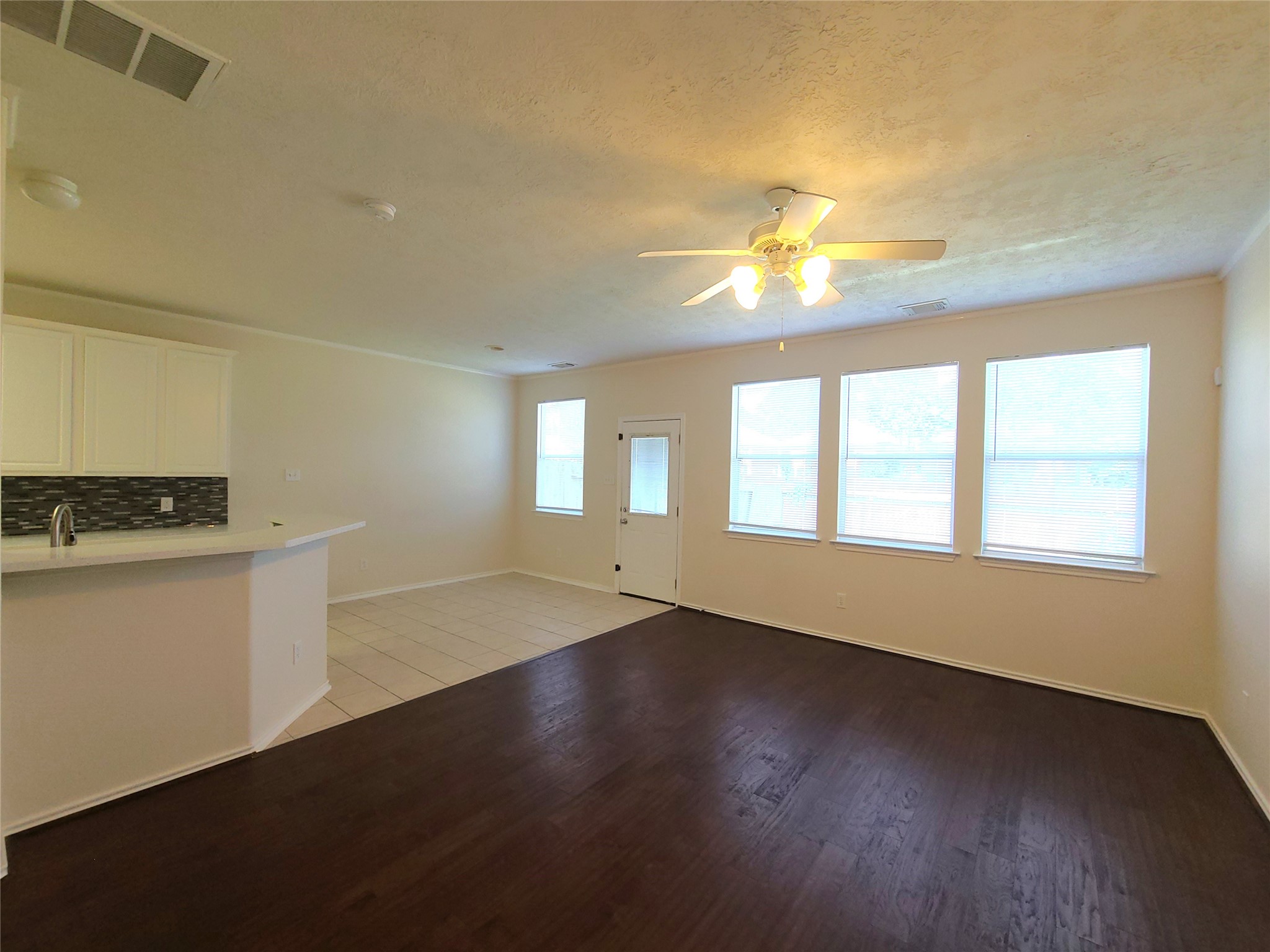 231 W Stedhill Loop Property Photo 7