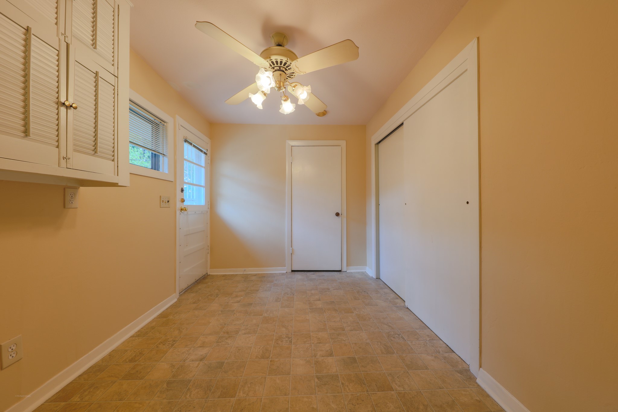 4745 Warm Springs Road Property Photo 6
