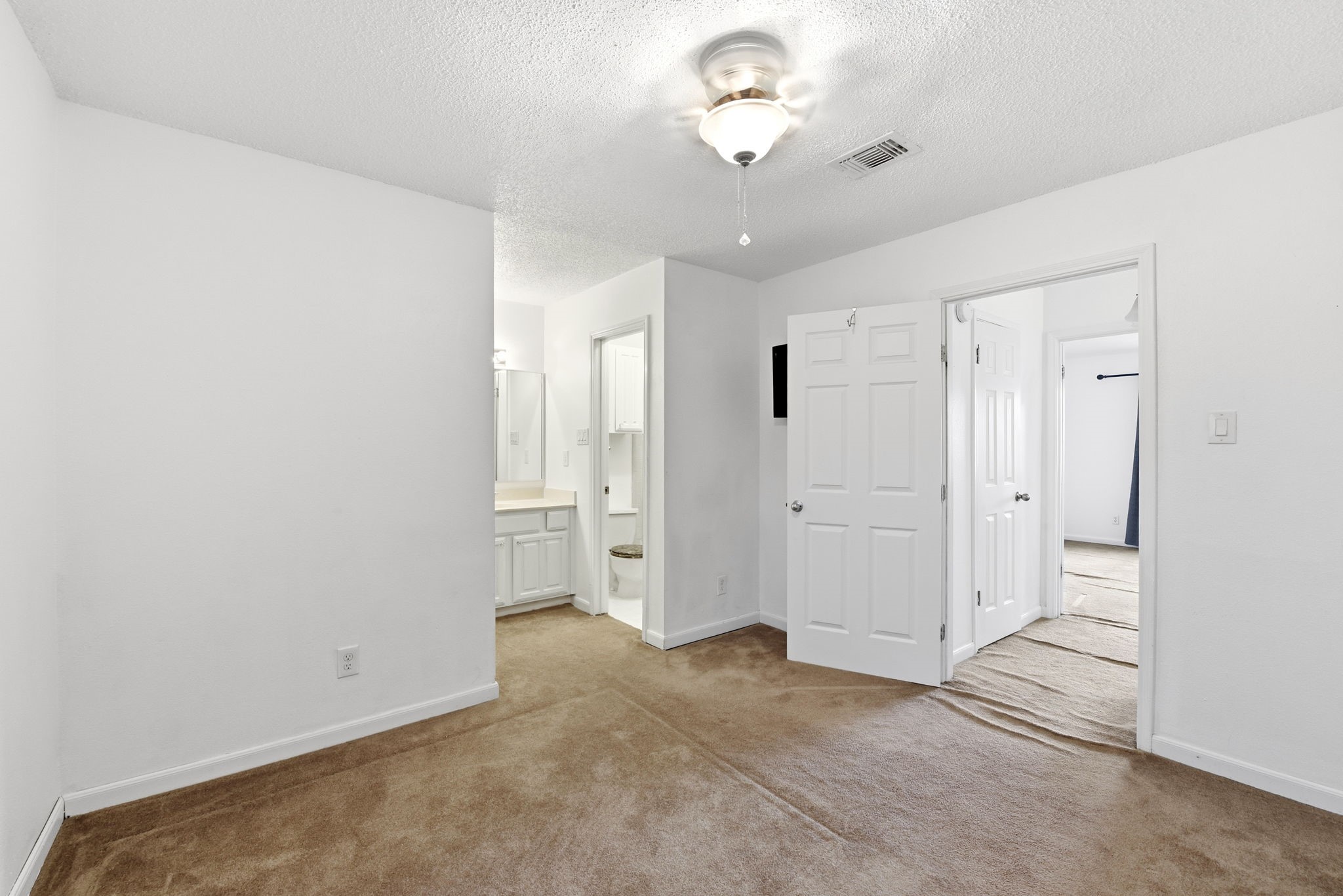 12400 Brookglade Circle 33 Property Photo 16