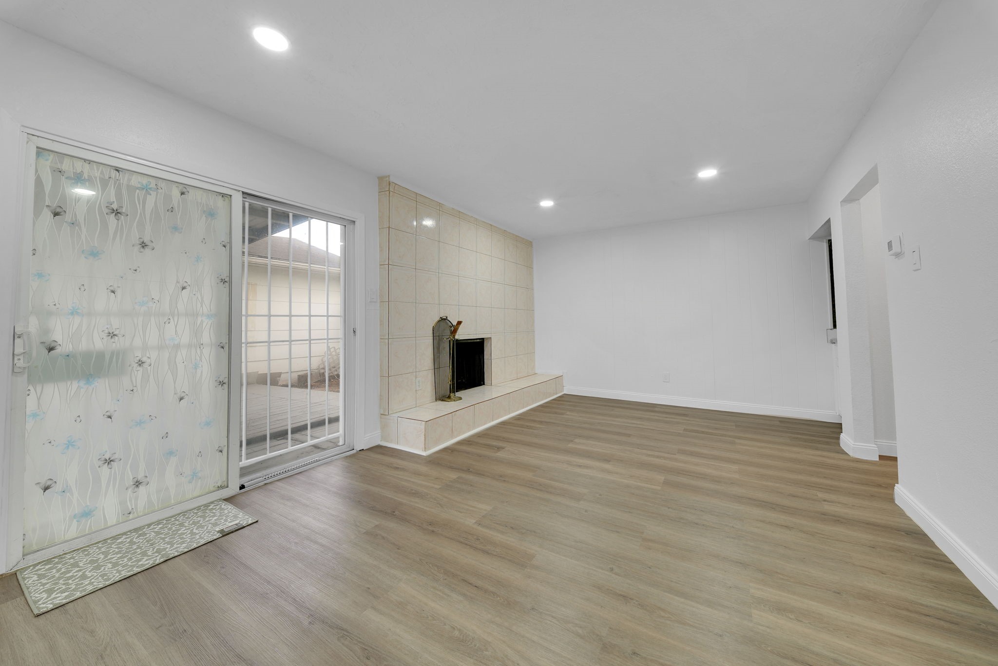 6379 S Briar Bayou Drive Property Photo 8