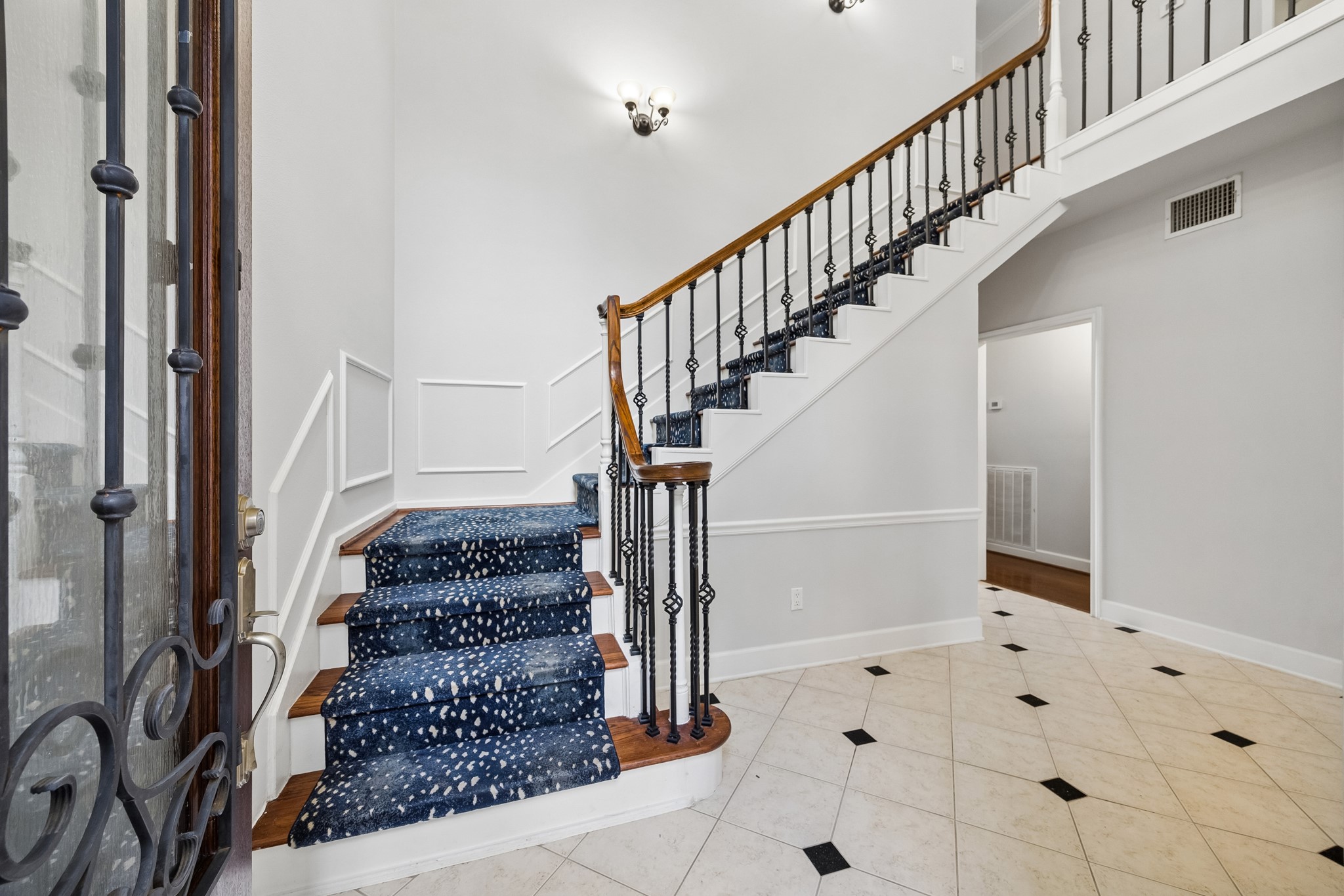 9517 Bayou Brook Street Property Photo 3