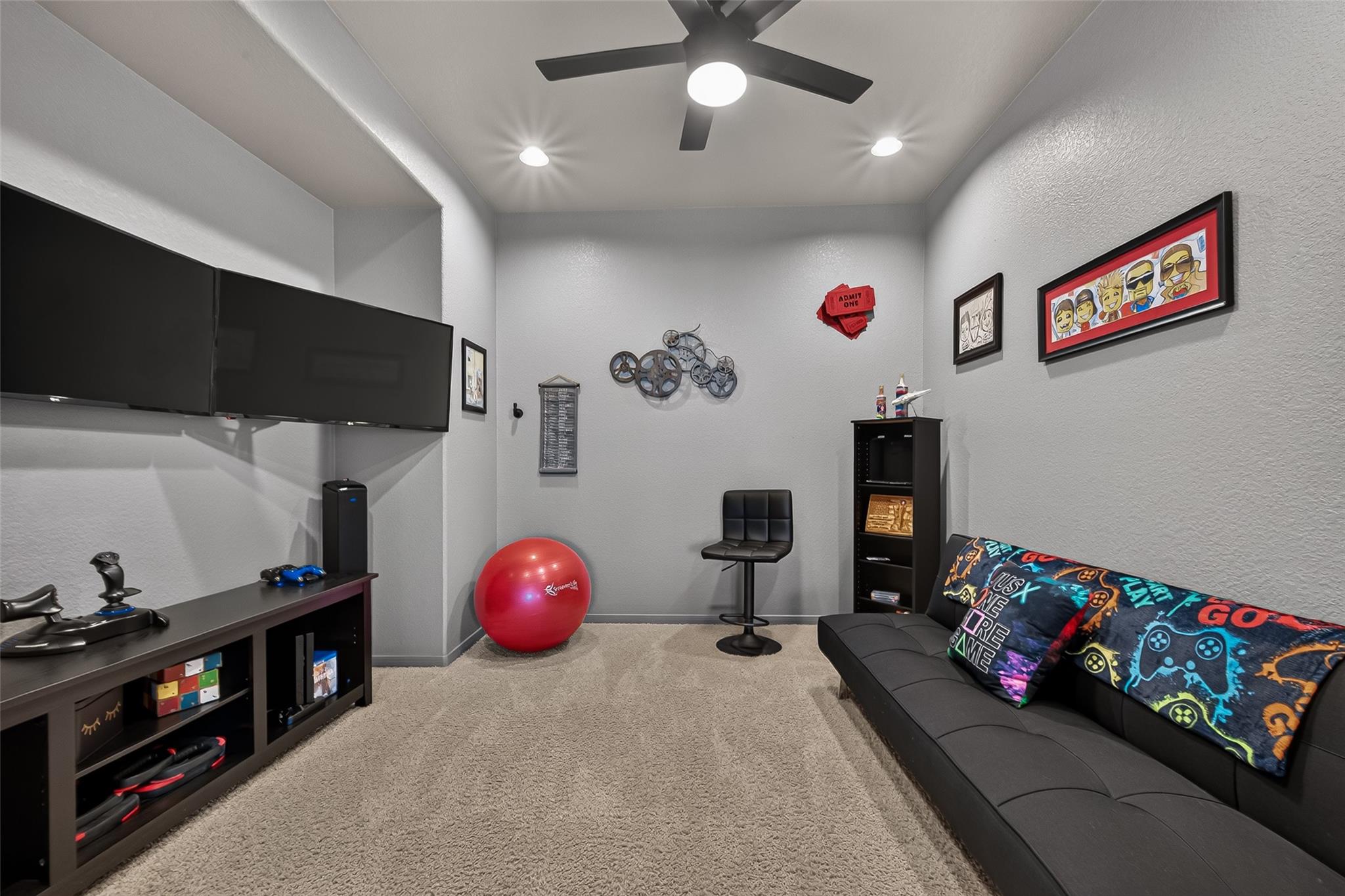 2401 Scarlatti Drive Property Photo 30