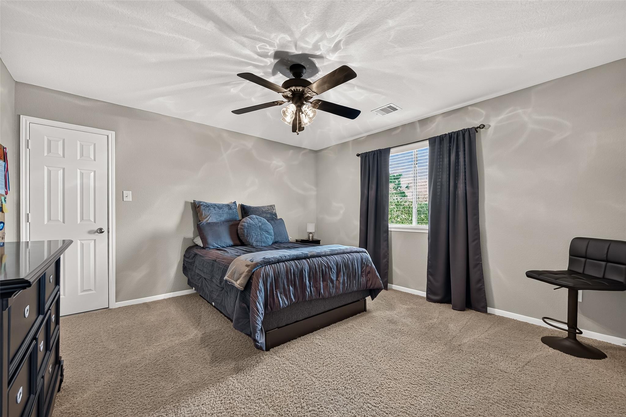2401 Scarlatti Drive Property Photo 31