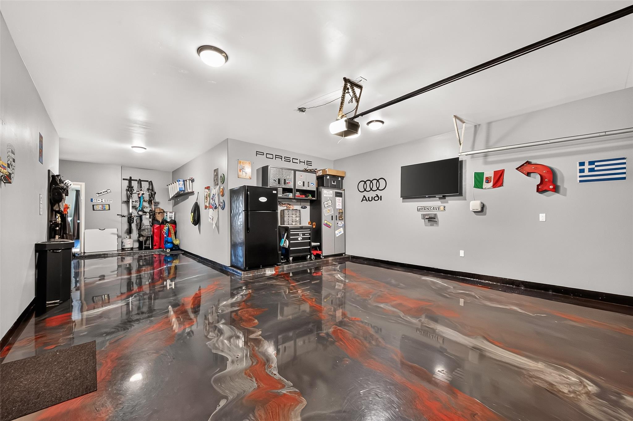 2401 Scarlatti Drive Property Photo 36