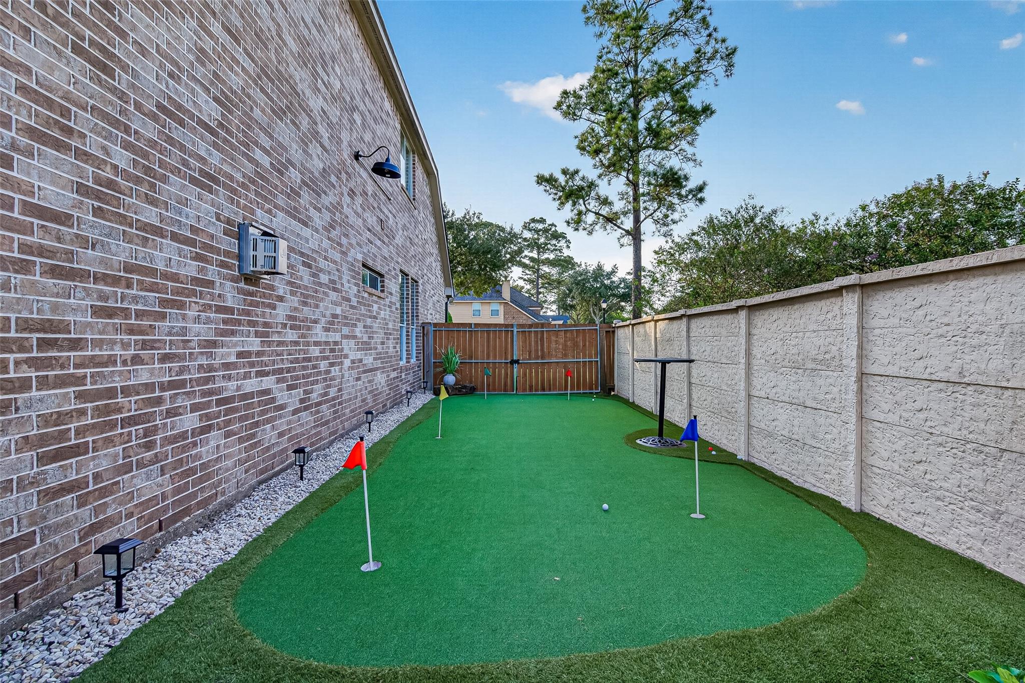 2401 Scarlatti Drive Property Photo 42