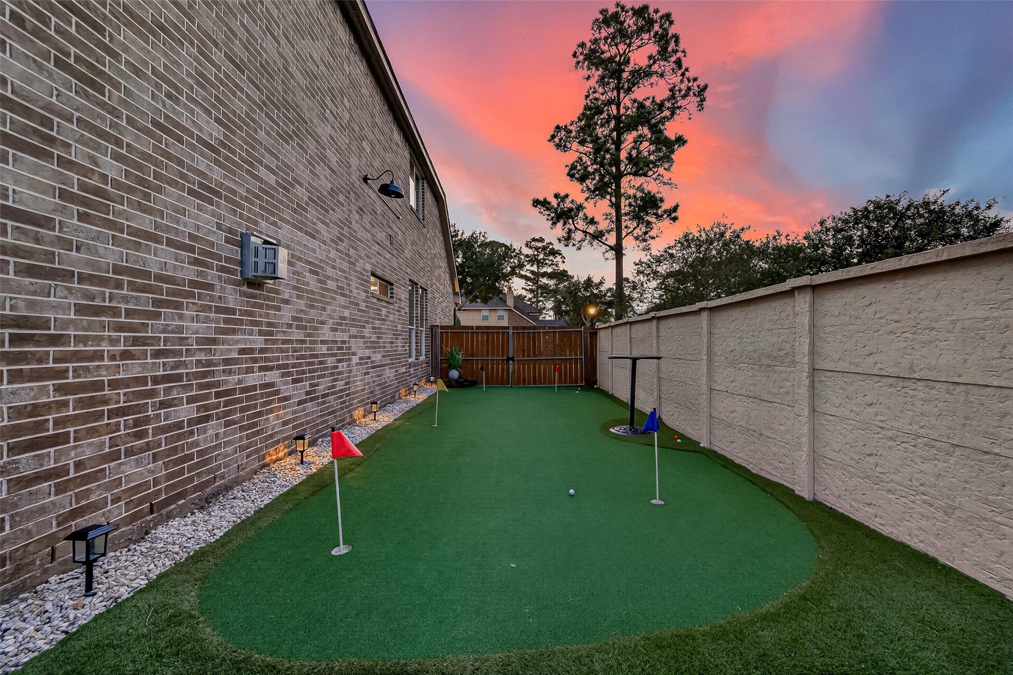 2401 Scarlatti Drive Property Photo 43