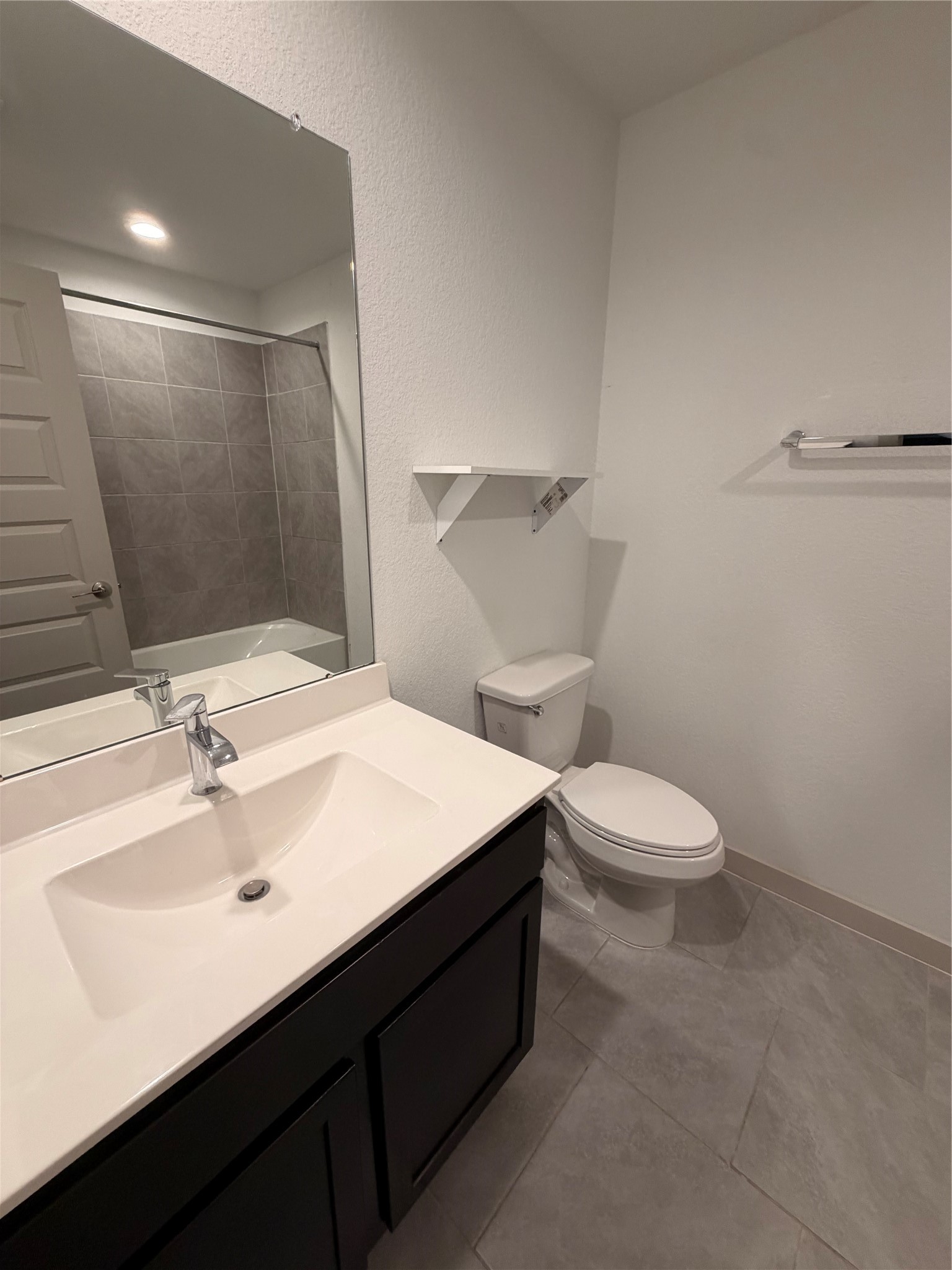 7307 Ramsgate Cliff Lane Property Photo 6