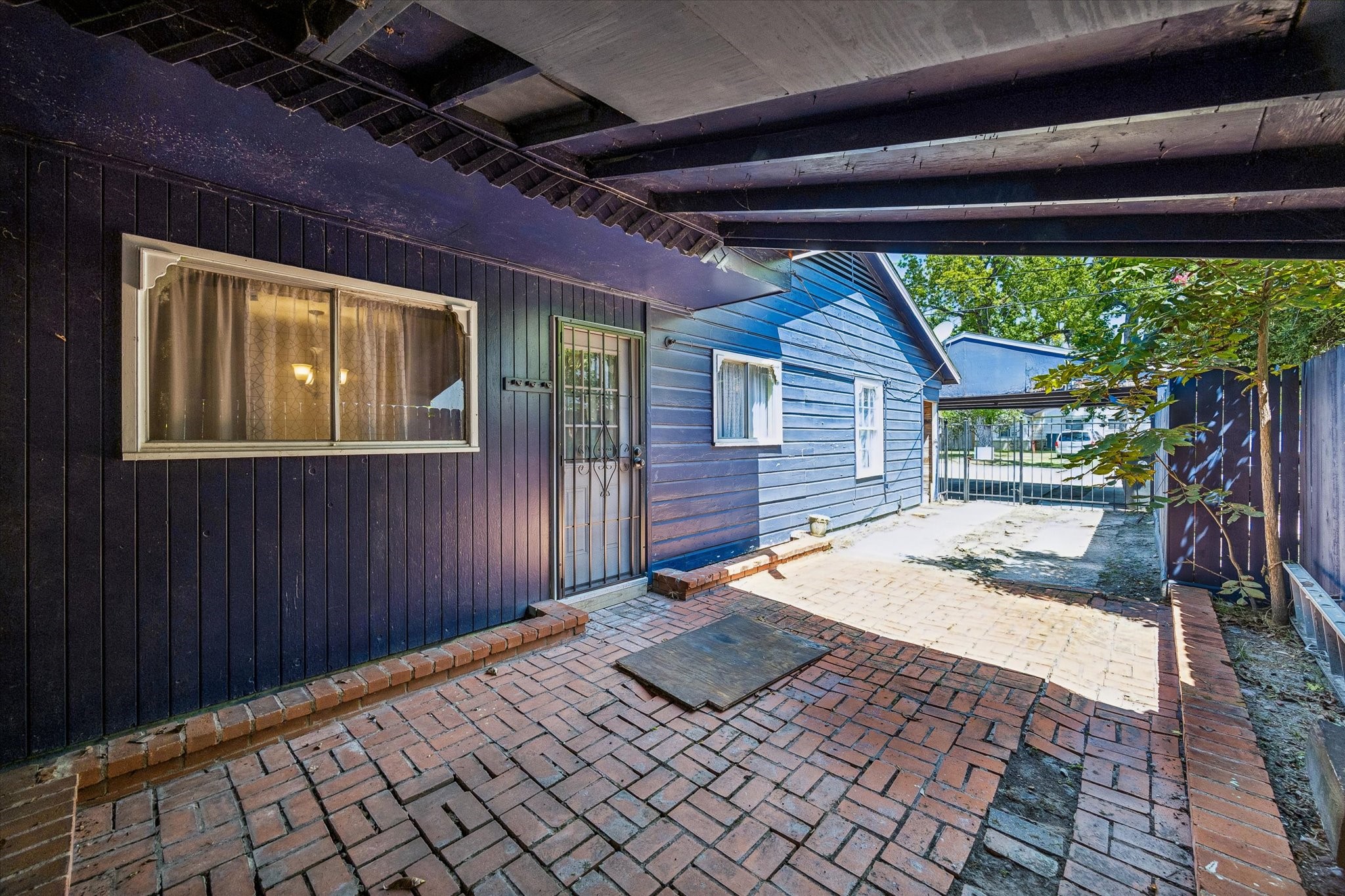 96 Burress Street Property Photo 6