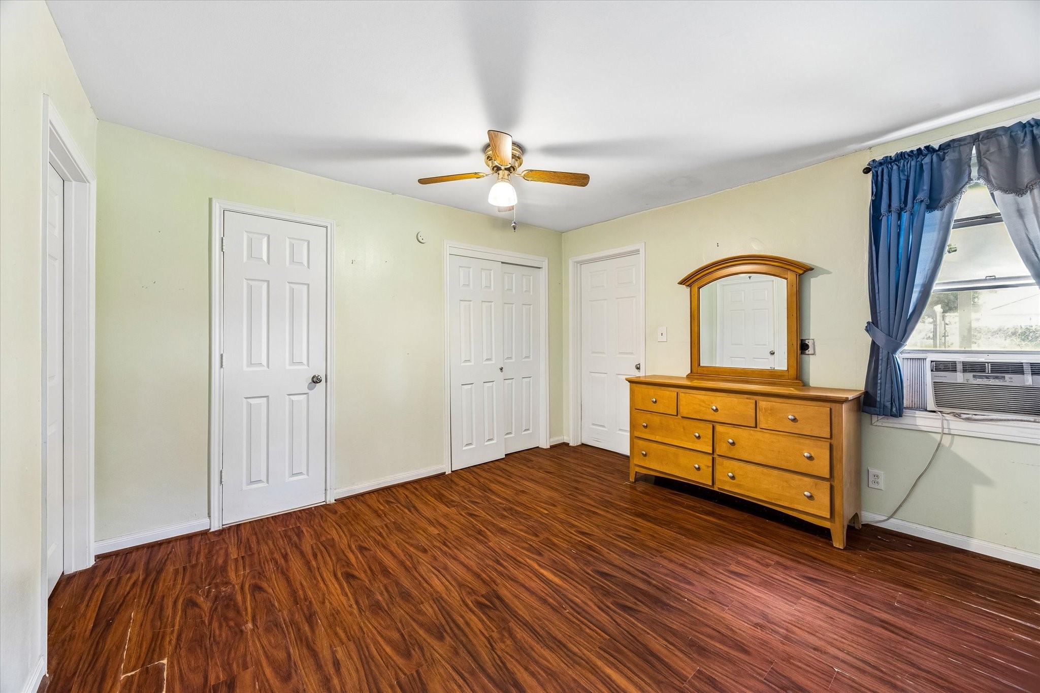 96 Burress Street Property Photo 14