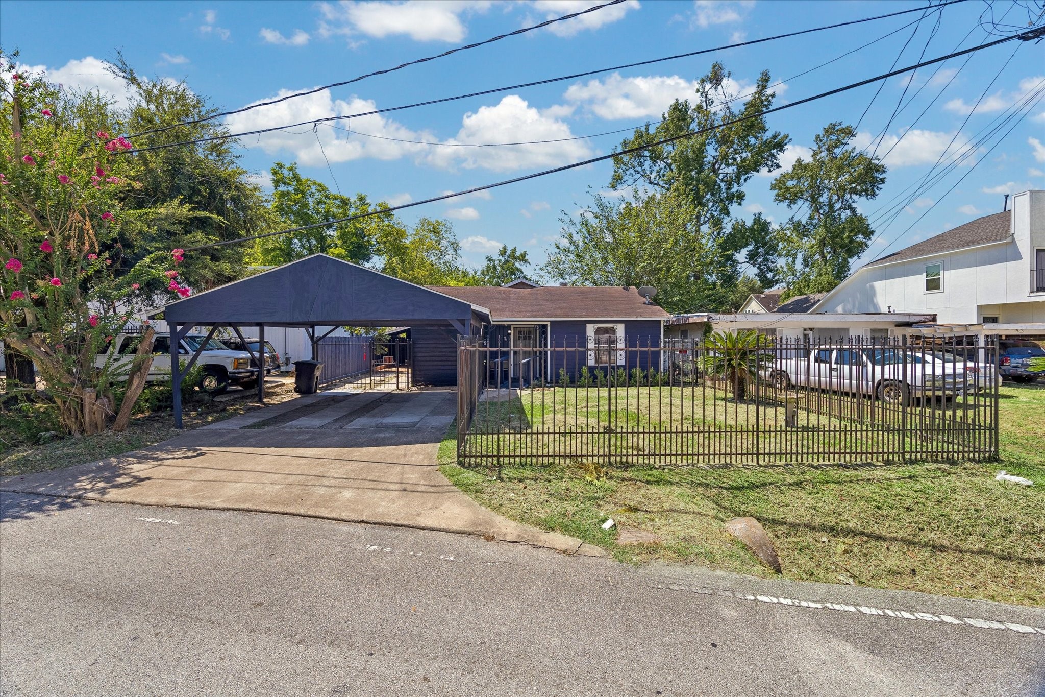 96 Burress Street Property Photo 29