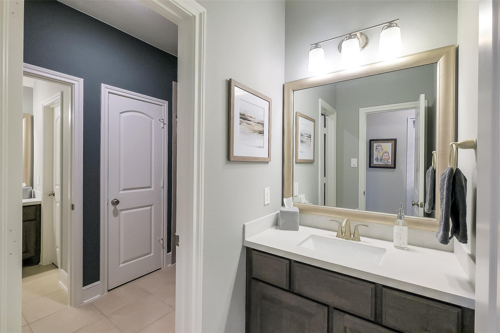 12803 Shire Mills Court Property Photo 24