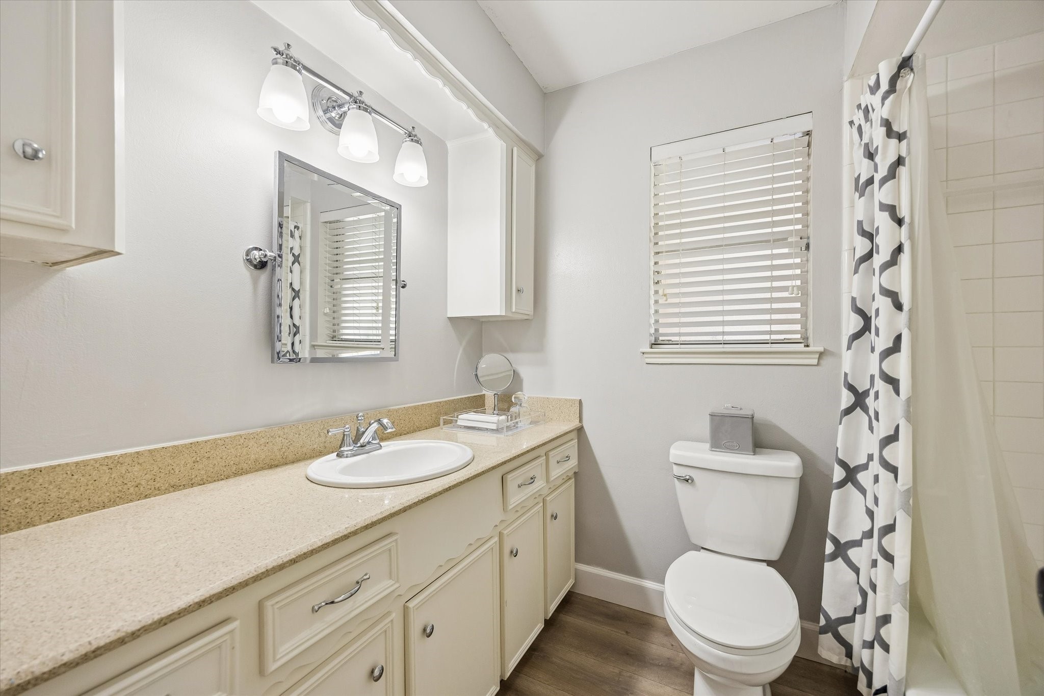 11010 Overbrook Lane Property Photo 19