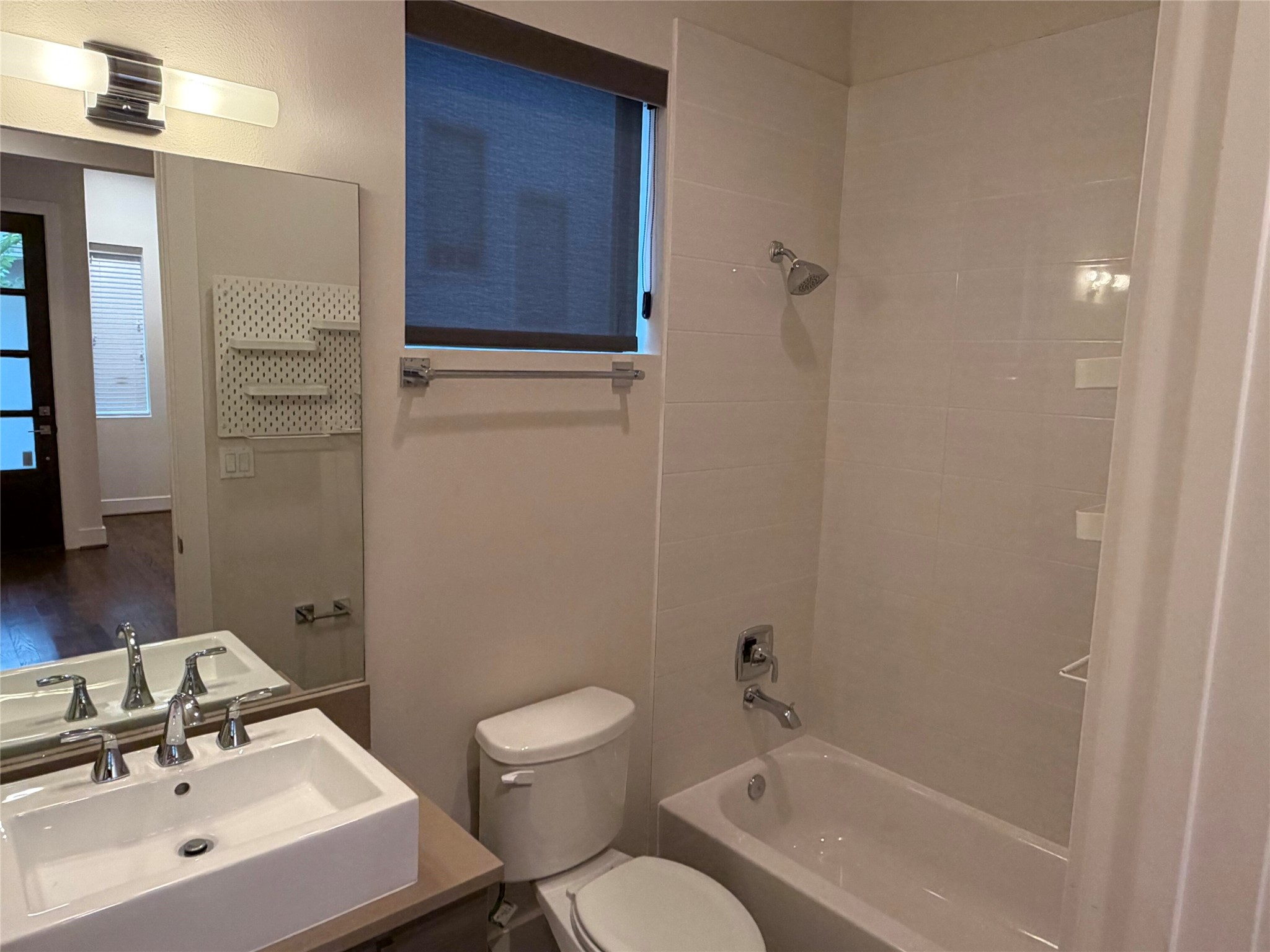 2322 Camden Drive B Property Photo 26