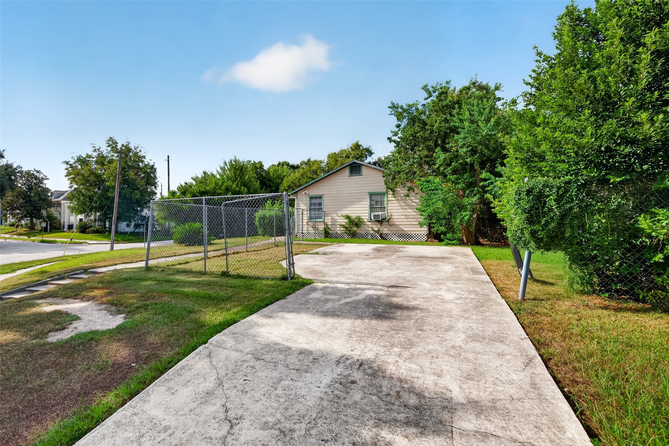 5130 Live Oak Street Property Photo 19